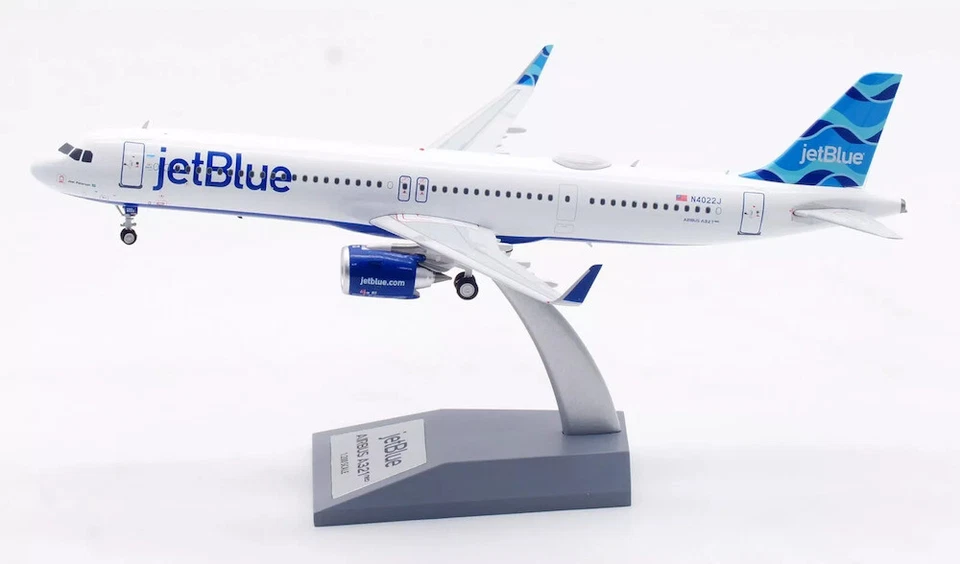 A bordo IF321B60824 Jetblue Airway Airbus A321neo N4022J Diecast modelo 1/200 Foto 3 de 4