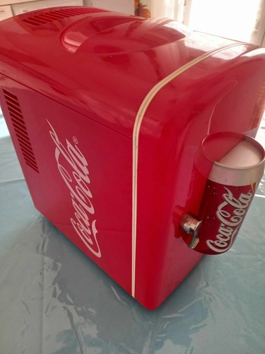 Mini Frigo Coca Cola con lattina a parete - Foto 2 di 5