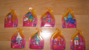 trolls mini figures