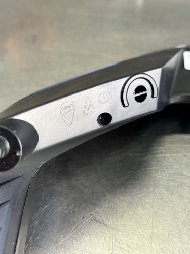Paratia Rücklicht Cover Ducati Panigale V4/V2 Streerfighter V4/V2 - Bild 6 von 7
