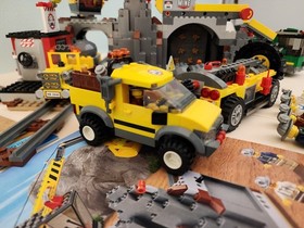 LEGO City LOT 2 sets The Mine 4200 + 4204 100% Complete w Instructions! No box.