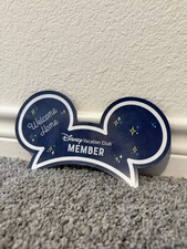 Disney Vacation Club Member Magnet DVC Mickey Mouse Ears Blue Welcome Home NEW