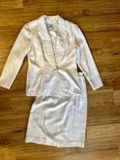 Vintage SABINO 2-Piece White Embroidered Jacket Skirt Suit Set Formal Size 10