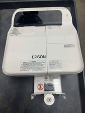 Epson PowerLite 685W WXGA 3LCD Projector White Desktop