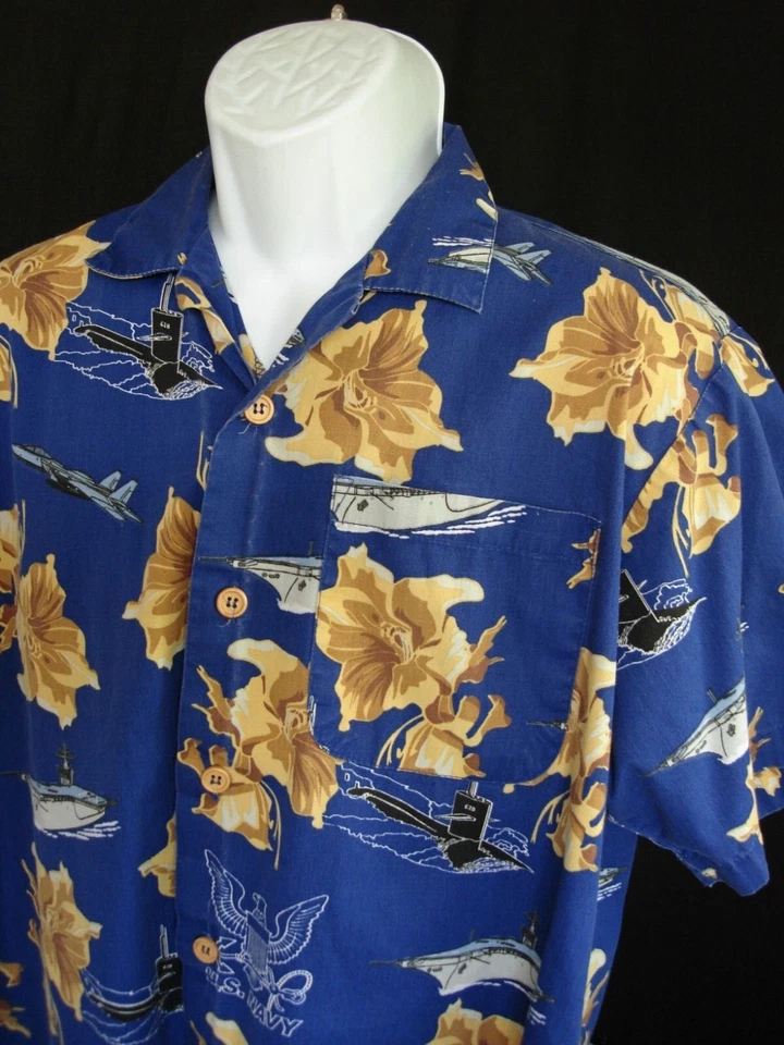 Kamp Shirt NAVY  Blue/Beige Cotton/Polyester S/S Hawaiian Shirt Sz. L - Image 2 of 4