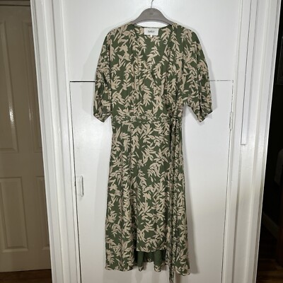 Ba&sh Tabby Kleid Wickel Kimono grün Blättermuster zum Binden gefüttert Kurzarm Gr. 3 (L)