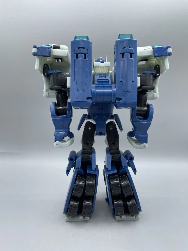 Hasbro Transformers Animated Leader Class Ultra Magnus Action Figure Complete - Image 4 of 4