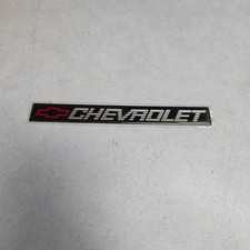 Nos Gm 1988-1990 Beretta Gtu Indy Rear Bumper Chevrolet Emblem Nos Gm 1988-1990 Beretta Gtu Indy Rear Bumper Chevrolet Emblem