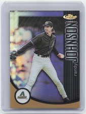 2001 Finest #32 Randy Johnson Refractors #/499 - Small Crease On The Back