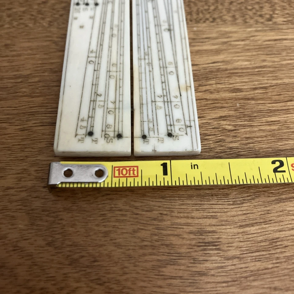 Regla de navegación militar antigua del sector de inspección Foto 3 de 4