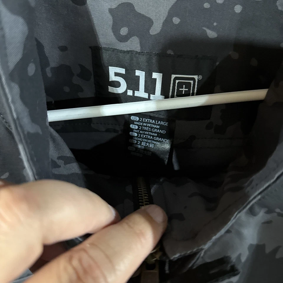 5.11 Tactical Watch Jacket men xxl Volcanic Camo - Image 2 of 3