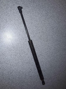 BMW 3 Cabrio E46 Heckklappe Gasdruckfeder links 51248227895 2.00 33747499