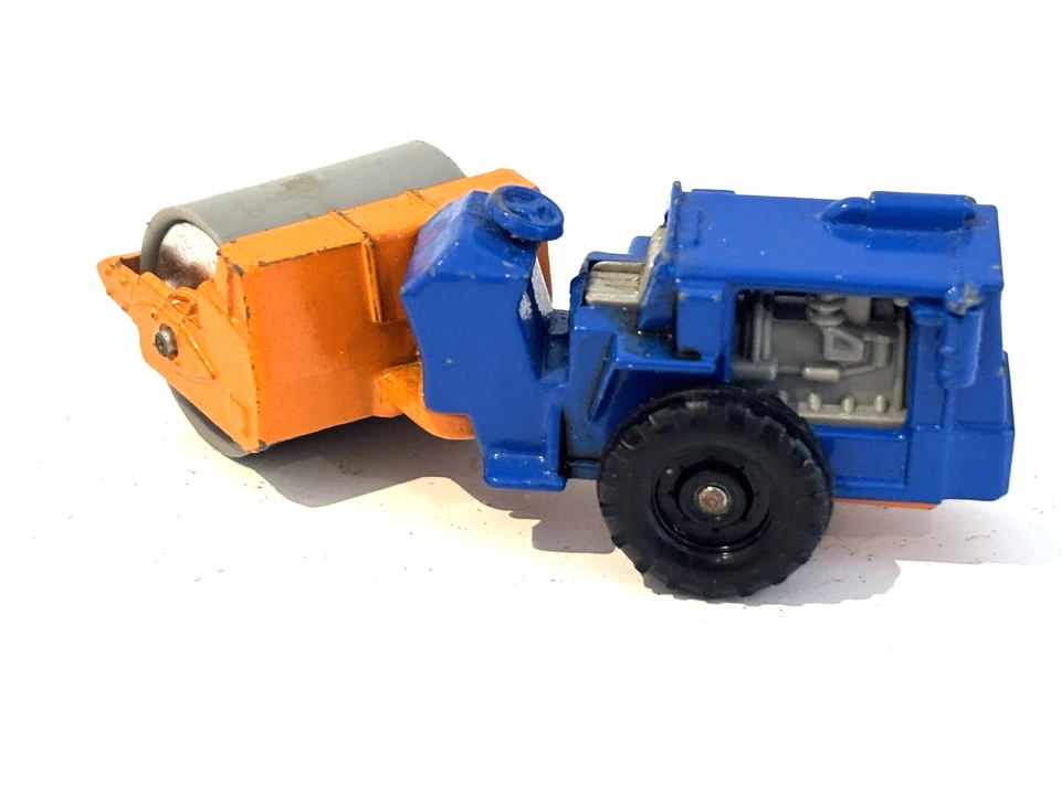 1970 CORGI JUNIORS RAYGO RASCAL ROAD ROLLER 600 DIECAST MODEL 1.64 F3 - Image 2 of 4