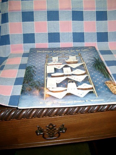 Booklet Hardanger Embroidery For Table by Meier Watnemo