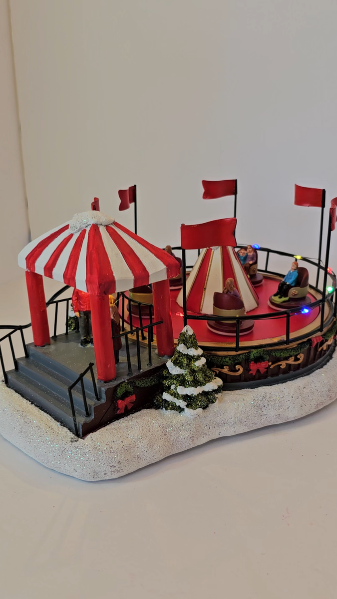 St Nicholas Square Spinning Carnival Ride Christmas Animated