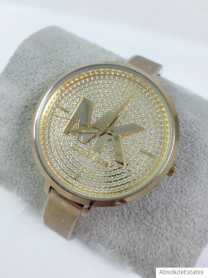 Michael Kors Pave Gold Stainless Crystal Logo Women’s Watch Michael Kors Harlowe Pave Quartz Crystal Ladies Watch MK4710  main image 4