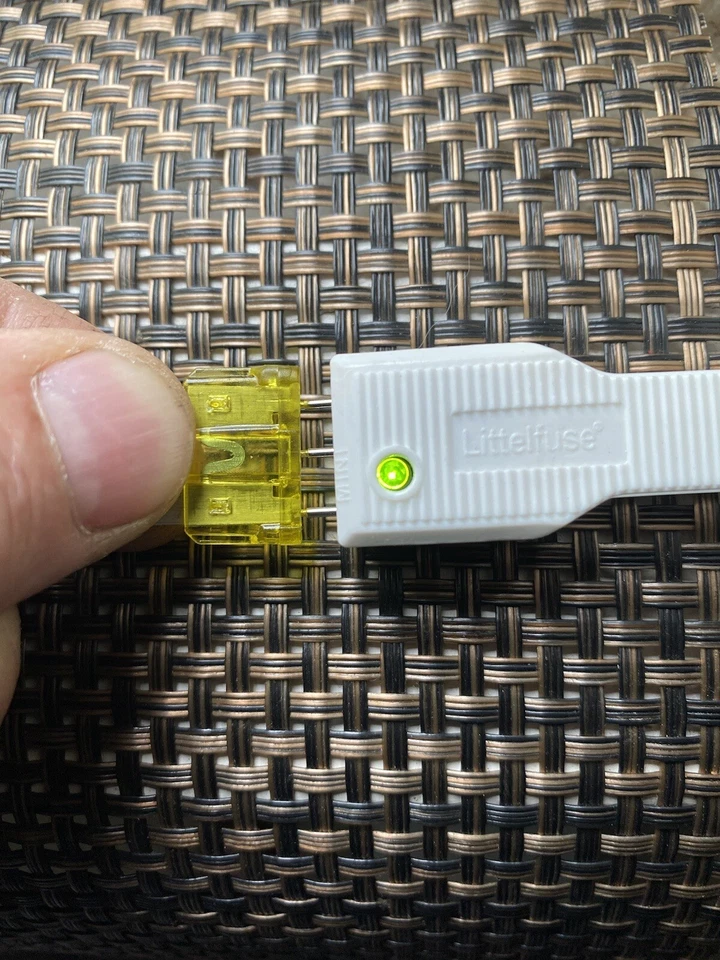 12 Pack ASSORTMENT ATC STANDARD FUSE BLADE CAR TRUCK BOAT MARINE RV w/Tester 🔥 - Image 3 of 4