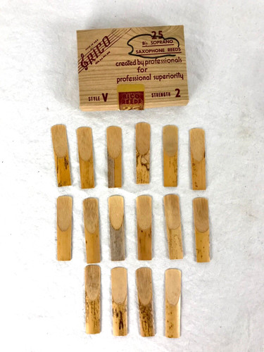 Rico V-2 Soprano Saxophone Reeds. Open Box. 16/25  Reeds