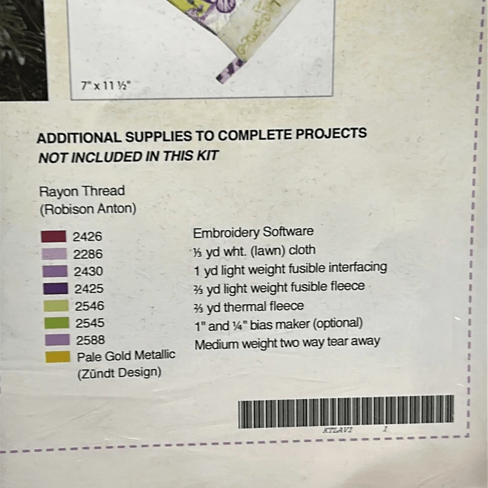 New Northcott Fabrics Lavender Market Hostess Set Pattern PTN1120-10 - Image 4 of 4