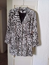 Tony  Morgan  Black/ White Print   Coat    Size  2x  New With  Tags 