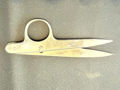 Vintage Graef & Schmidt Welkut Germany Precision Sewing Craft Snips 3.5 