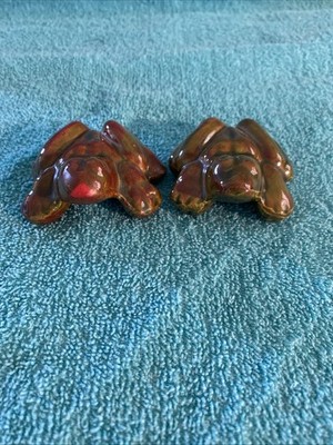 Vintage Anatomically Correct Ceramic Frogs Naughty Male And Female 2 1/2 