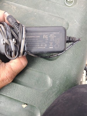 Sagemcom 100-240V~50/60Hz 1.3A Max 12V--3.5A Switch Mode Power Supply