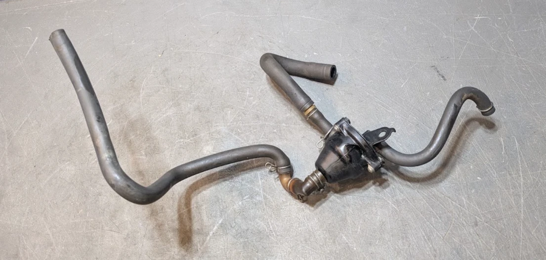 Honda XL250R Crankcase Breather Vent Tube Hose Line Pipe 1984-1987