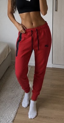 Nike Tech Fleece Jogginghose Rot/Schwarz   Gr. XS   Top Zustand  