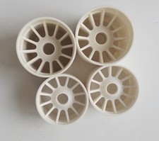 Cerchi 1/8 (Picco Mugen Xray Associated Serpent Kyosho Sanwa Futaba Novarossi )