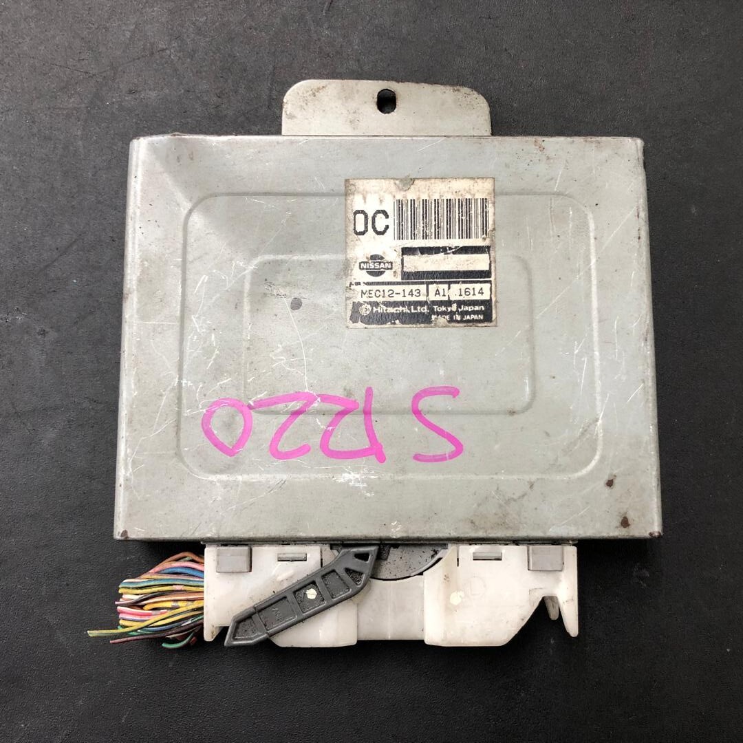 NISSAN SERENA C24 Engine Control Unit ECU SR20 0C MEC12-143
