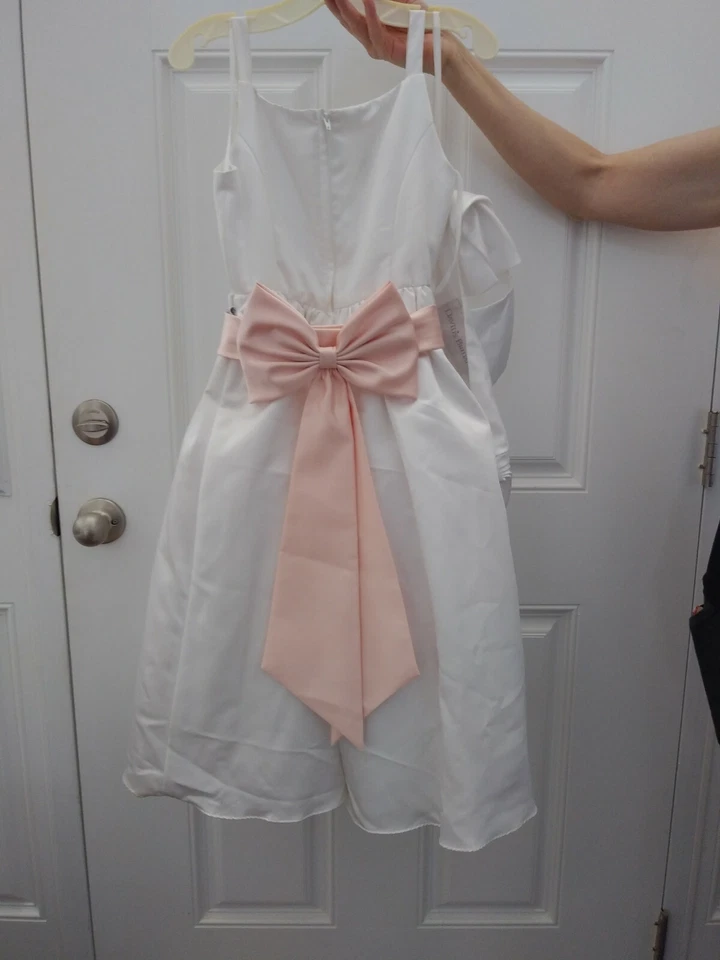 First communion dress, Davids Bridal children's dress, childs white formal dress - Image 4 of 4