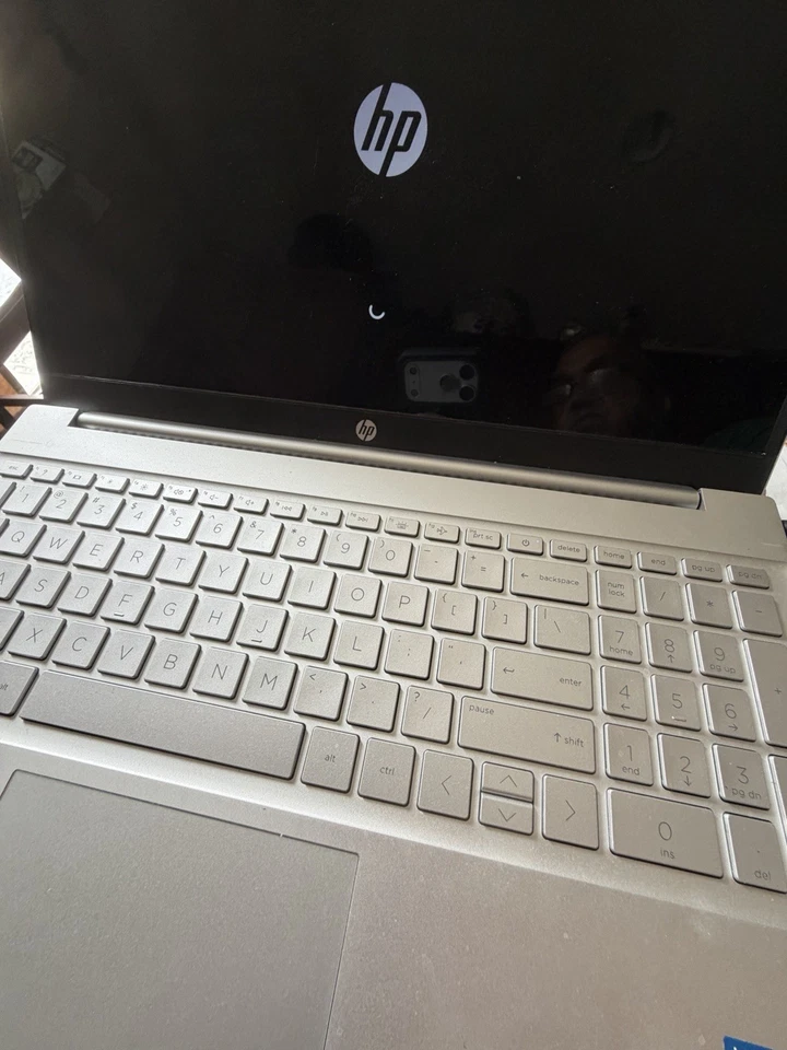 HP Pavilion 15 eg2065st Intel Core i5-1235U @ 1.3GHz, 12GB RAM 256GB 12th Gen - image 4 of 4