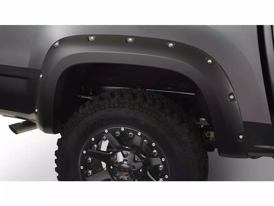 RealTruck Bushwacker Pocket Style Fender Flares Black 4 Piece Foto 3 de 4