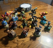 Skylanders Bundle 17 Figures Wireless Portal of Power PS3 Character Cards Lot