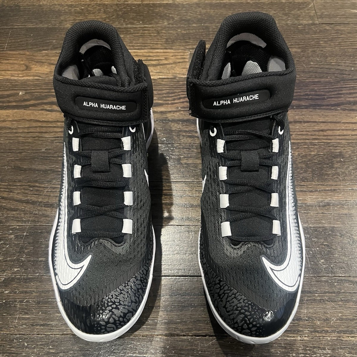 Nike Alpha Huarache Elite 4 Mid 