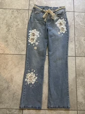 DG2 Diane Gilman Women’s 4 Jeans Beaded Embroidered Preowned