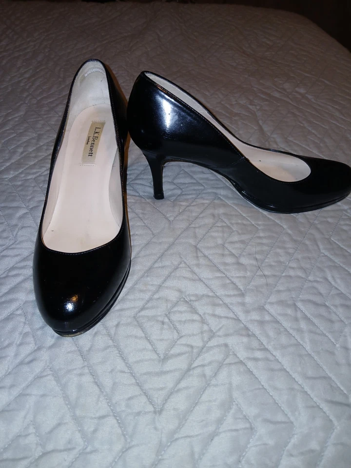 L.K. Bennett London Women's Black Round Toe Pump Sz 38/7.5 $235 Retail EUC - Image 3 of 4