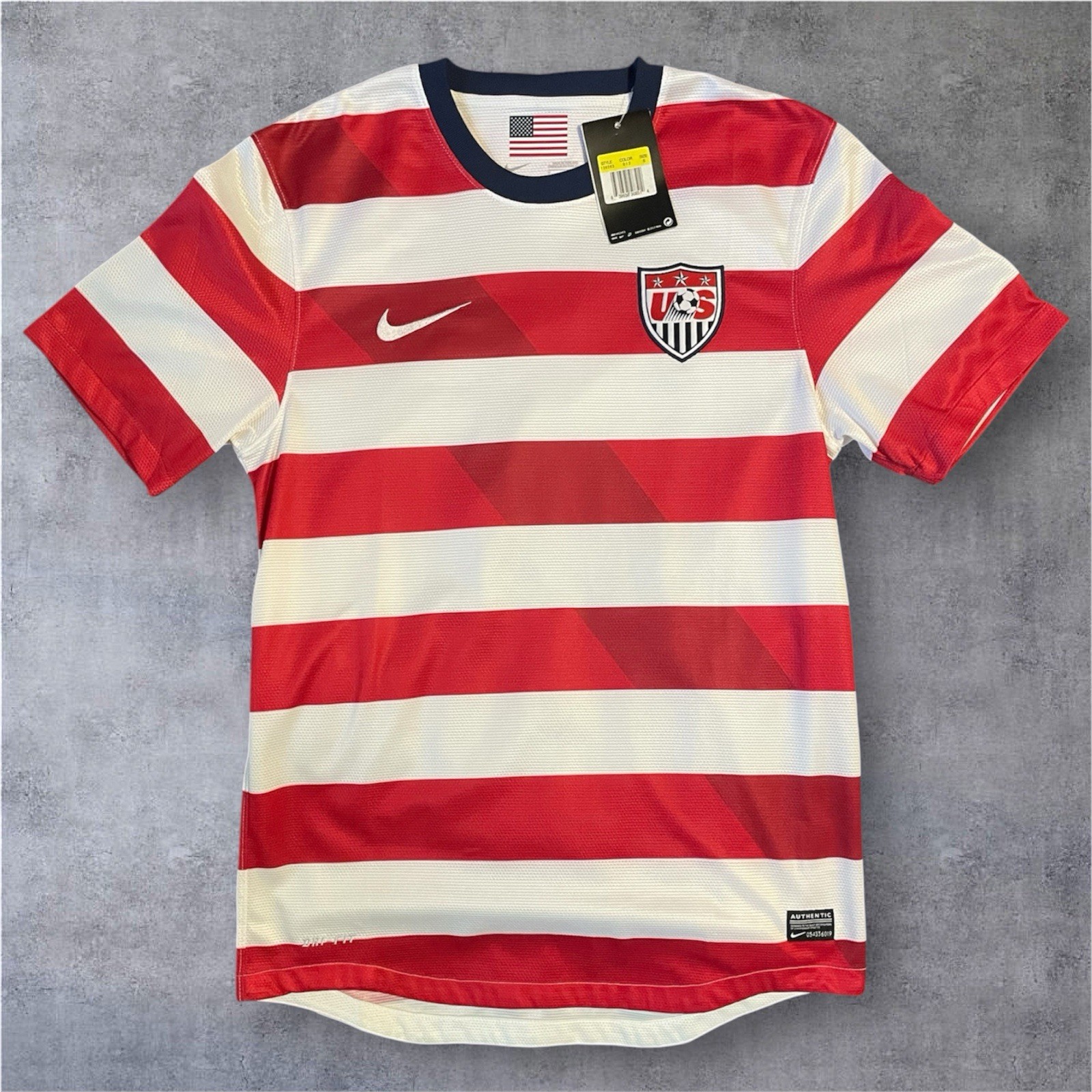 Nike Team USA USMNT Waldo Soccer Jersey Size S NWT