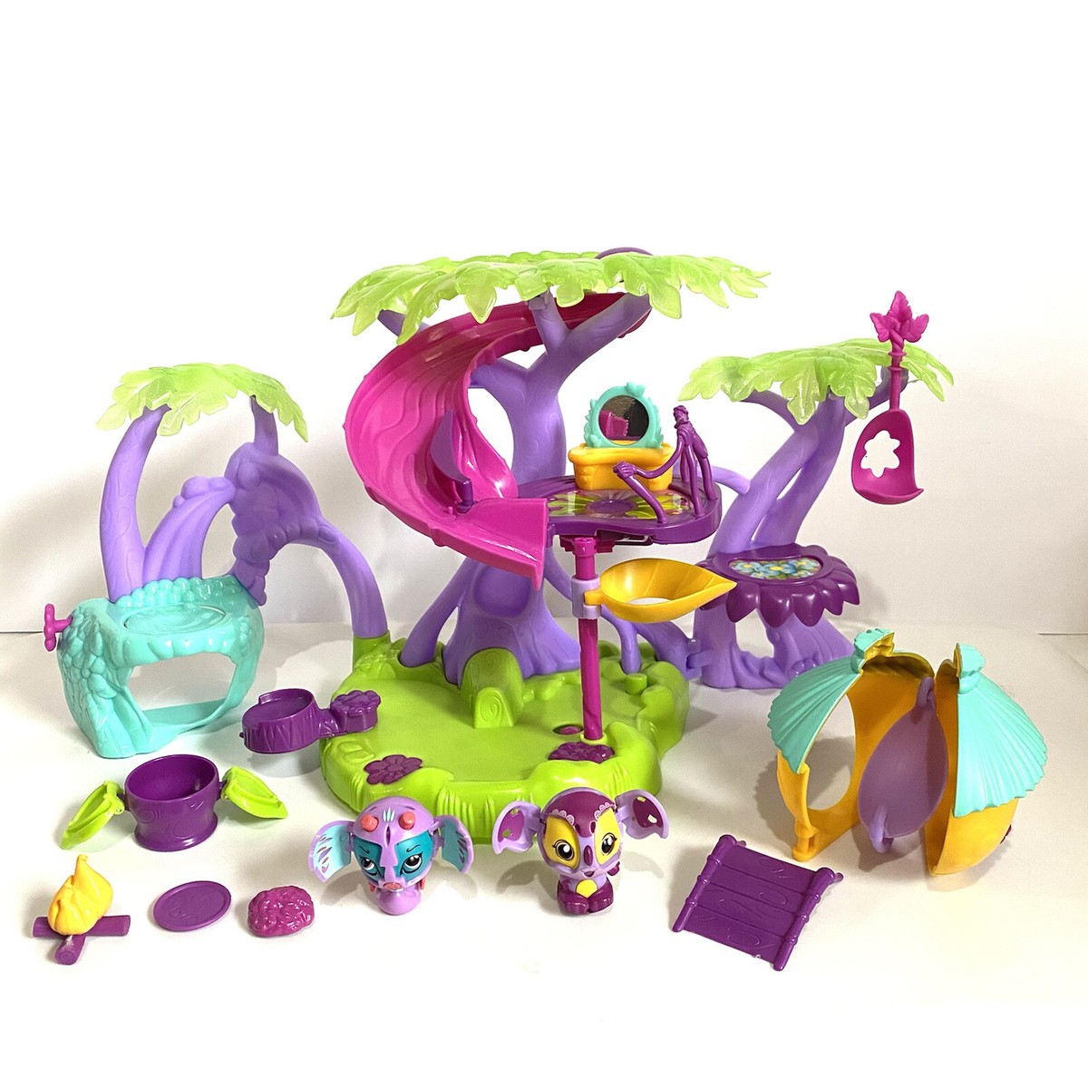 Zoobles Spring To life! Razoo's Treehouse- Magical Playhouse By