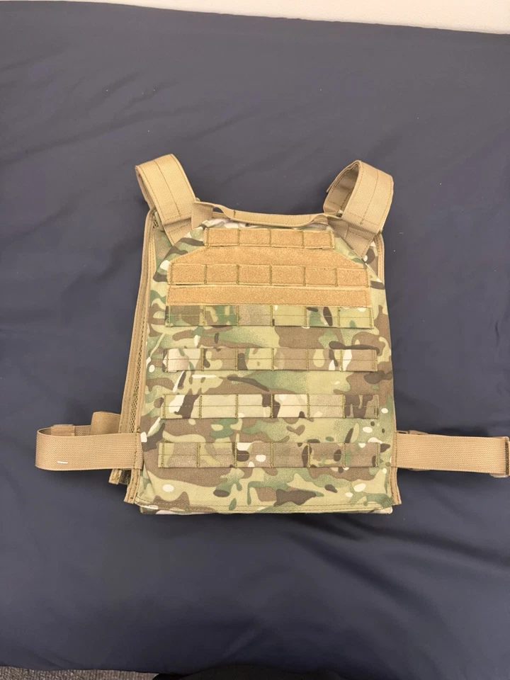 Nuevo portaplacas tácticas Lancer Foto 2 de 3