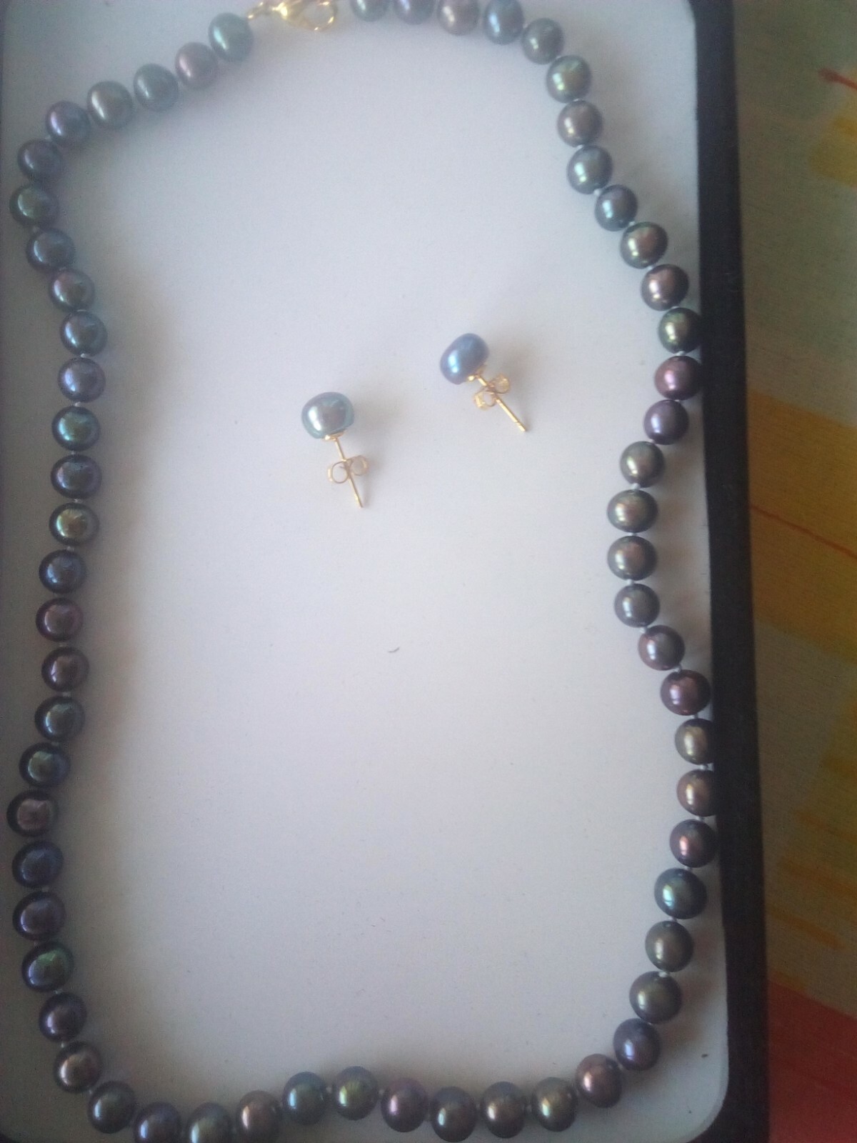 Collier perles Akoya du Japon et boucles d'oreilles de culture de mer