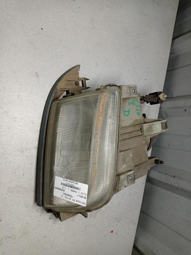 Phare Avant Droit Pour RENAULT CLIO 1 Phase 1 - Occasion En Bon état - Vert, 148000 Km