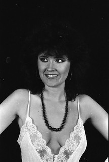 3 alte sw Negative hübsche Frau 35mm vom prof. Fotograf abx AB1