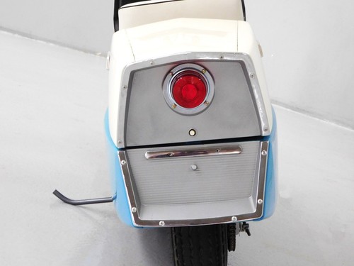 1961 Cushman Motorcycles Model 722 77 image