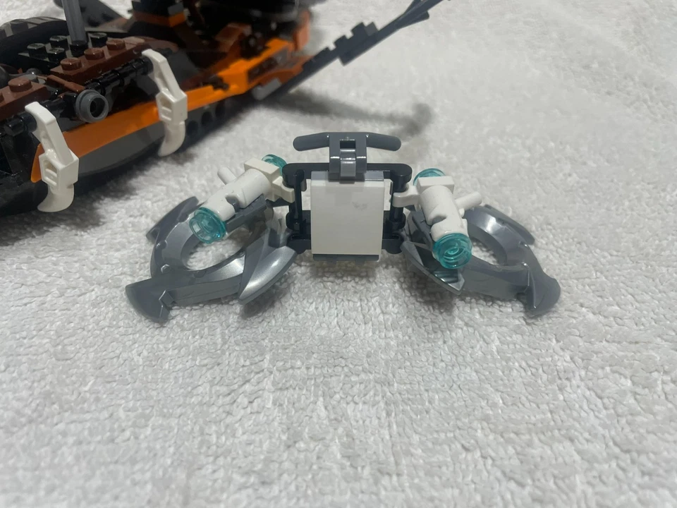 LEGO Ninjago 70603 Raid Zeppelin, photo 2 of 5