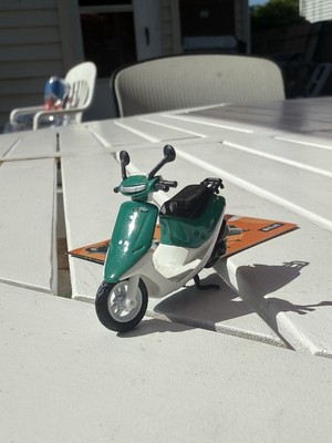 Honda Dio Af18 toy Scooter Miniatures Collectible | eBay