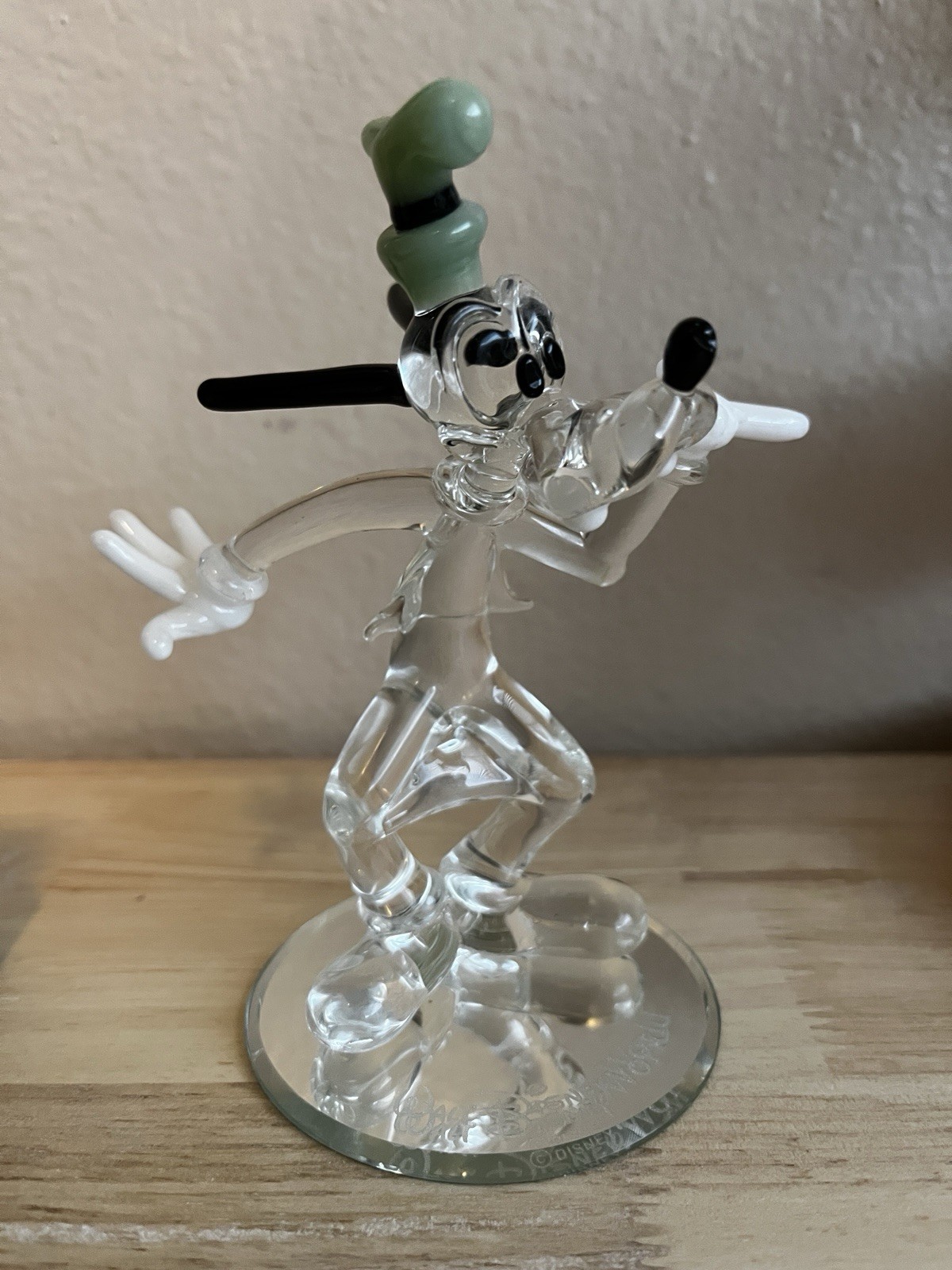 Hand Crafted By Arriba Brothers By Disney World Goofy Figurine