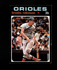 Top 10 Brooks Robinson Cards to Collect 22