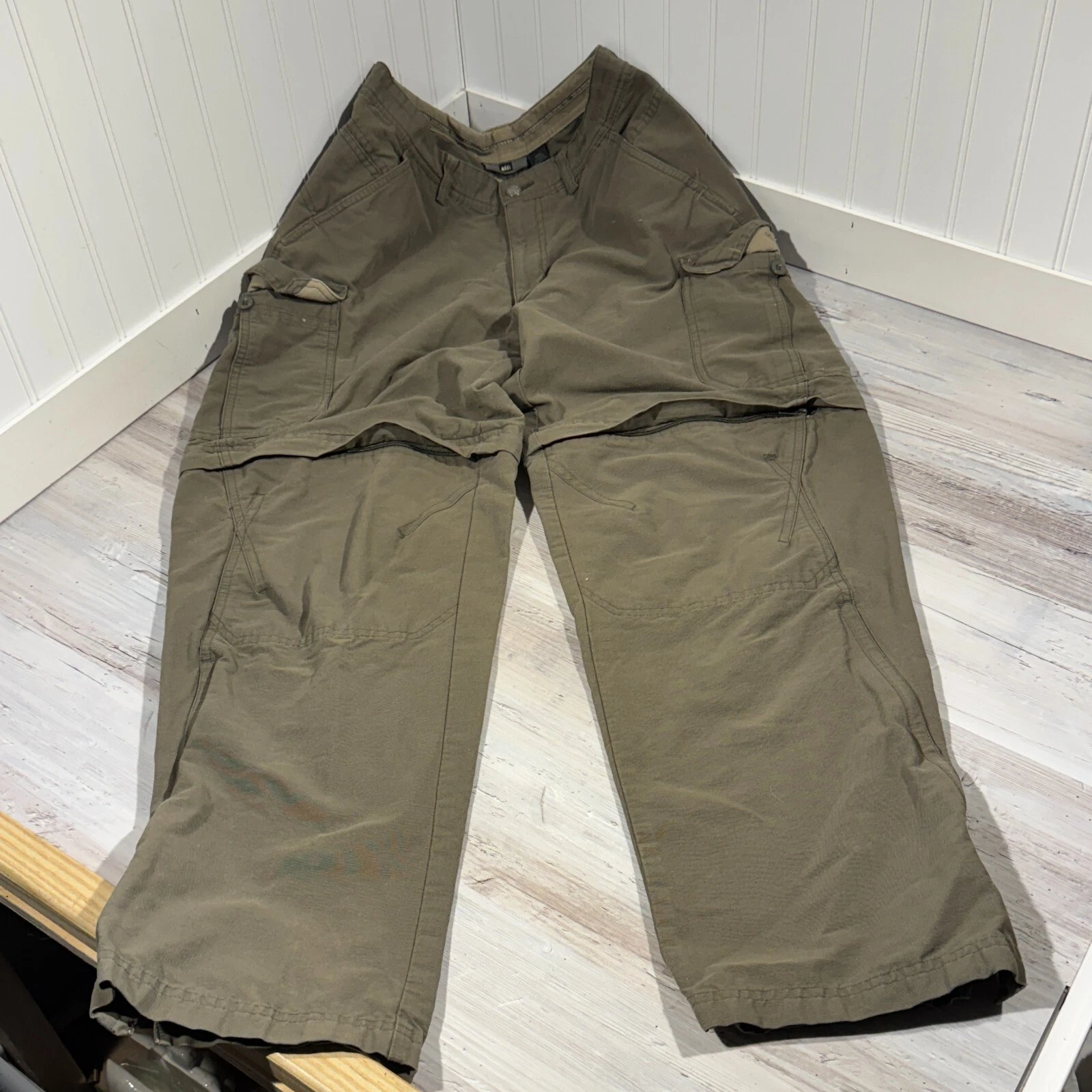 Eddie Bauer Cargo Pants Men 32x32 Olive Convertible Shorts Hiking Canvas Cotton